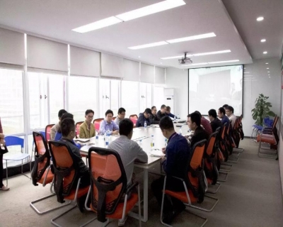 立足長(zhǎng)遠(yuǎn)，全力以赴，再創(chuàng)佳績(jī)——公司完成2017年組織績(jī)效承諾書簽訂